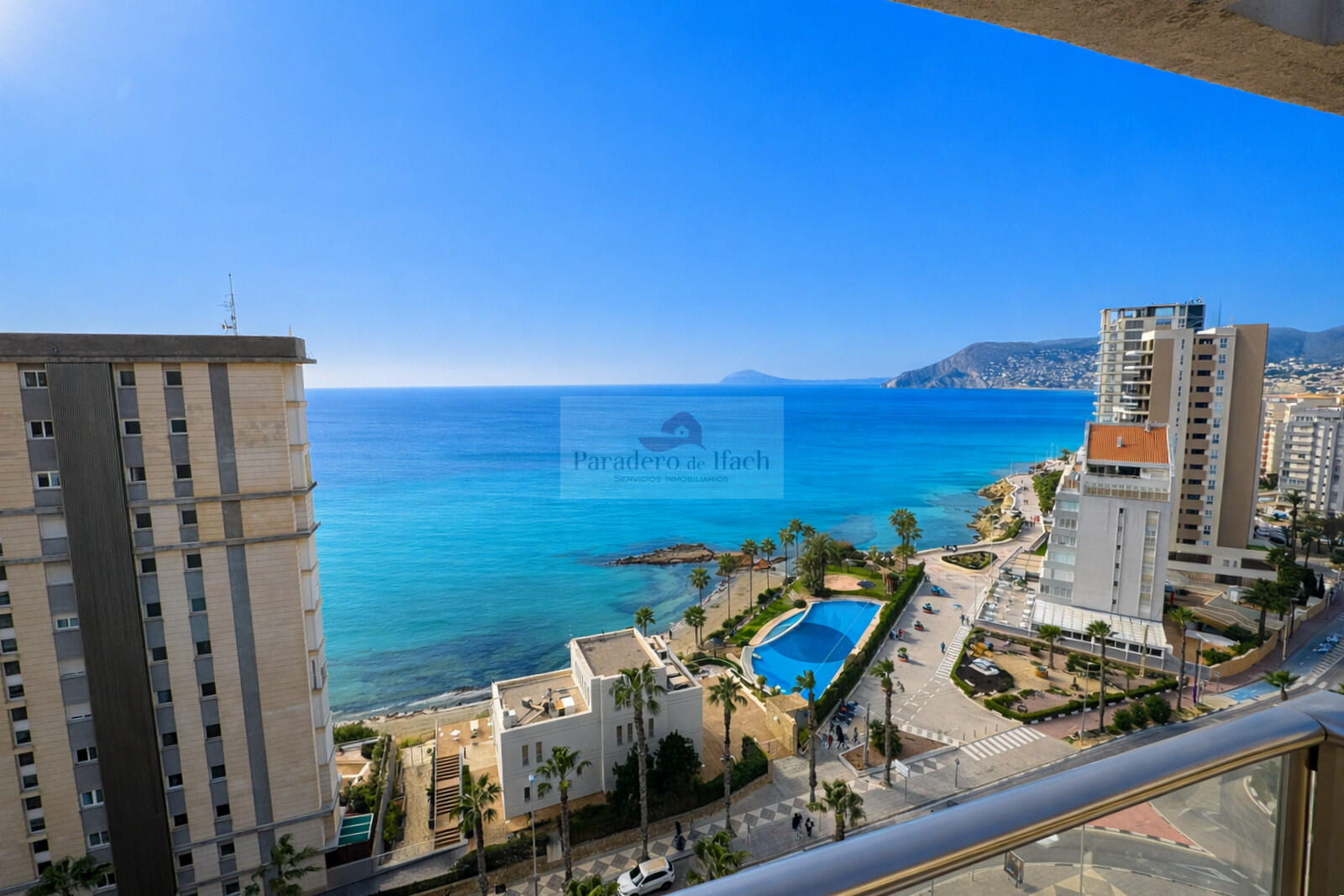 Apartamento -
                        Calpe -
                        3 dormitorios -
                        6 ocupantes